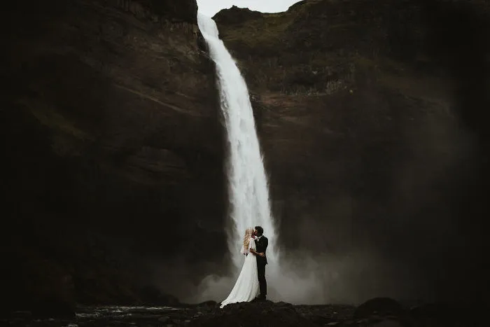 Se acaban de anunciar las mejores fotos de boda del año, y son increíbles