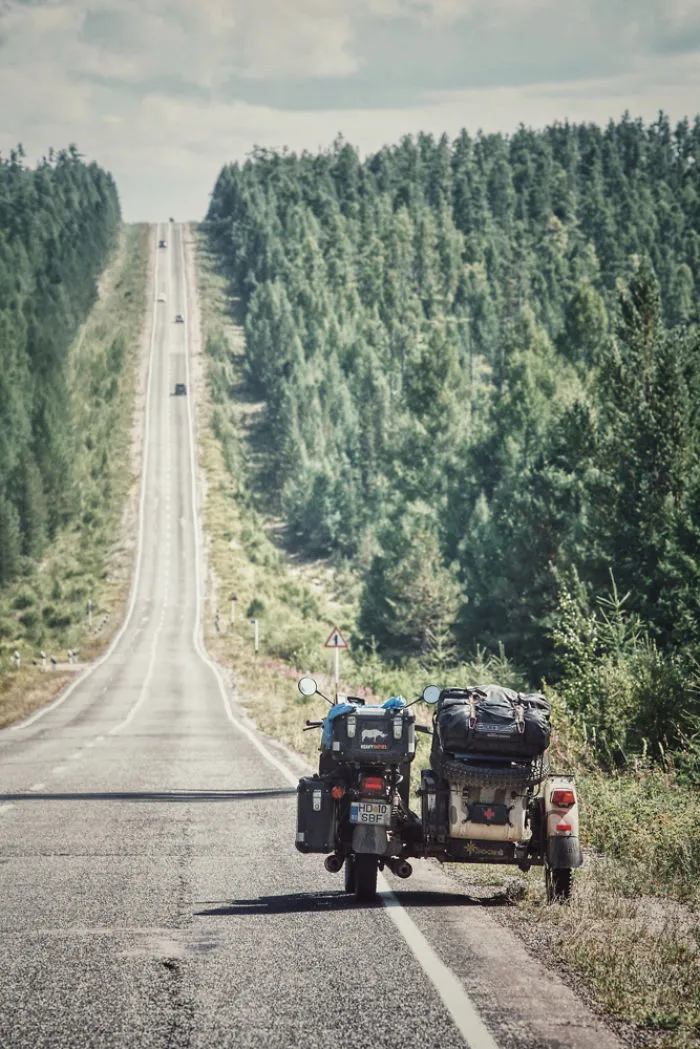 The Endless Siberian Roads, In Russia