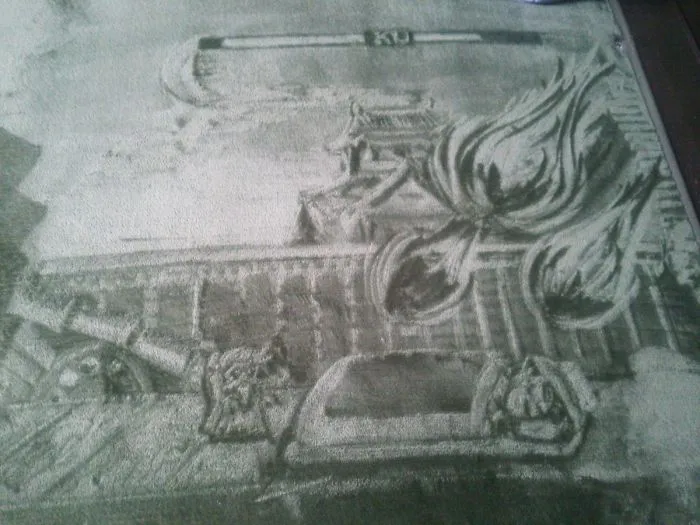 This Lady Draws On Her Carpet And The Result Is So Good, You'll Never Want To Step On It