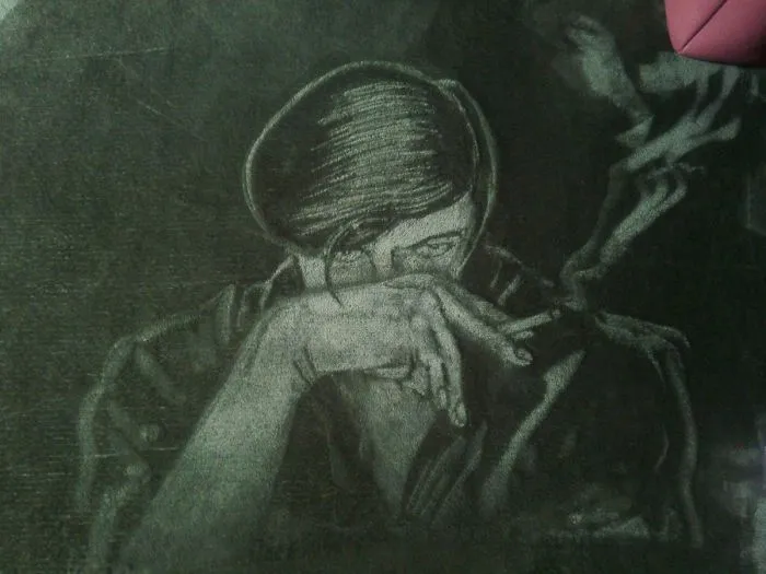 This Lady Draws On Her Carpet And The Result Is So Good, You'll Never Want To Step On It