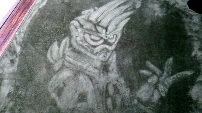 This Lady Draws On Her Carpet And The Result Is So Good, You'll Never Want To Step On It