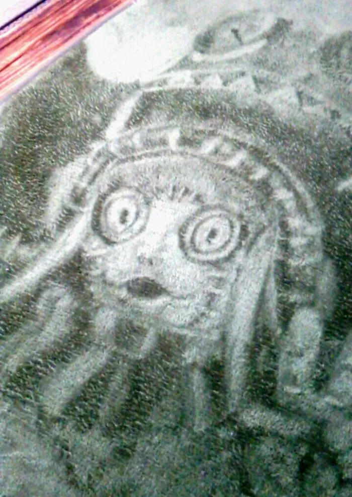 This Lady Draws On Her Carpet And The Result Is So Good, You'll Never Want To Step On It