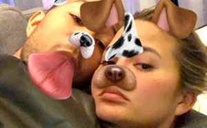 Chrissy Teigen Gets Stuck On Absolute Worst Flight Ever, Hilariously Live-Tweets Everything