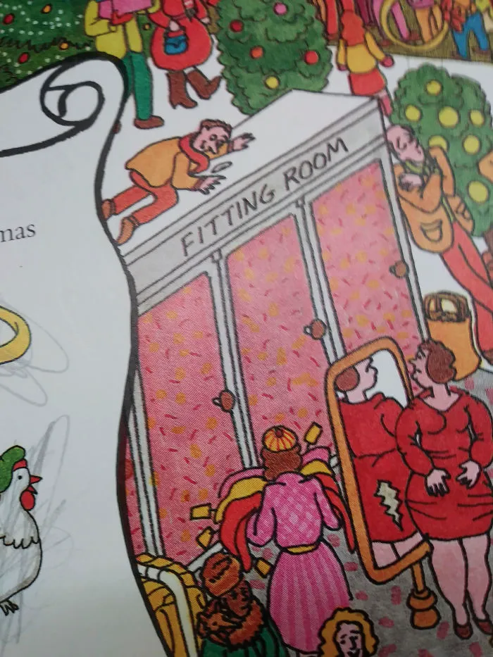 Libro navideño infantil con extrañas escenas