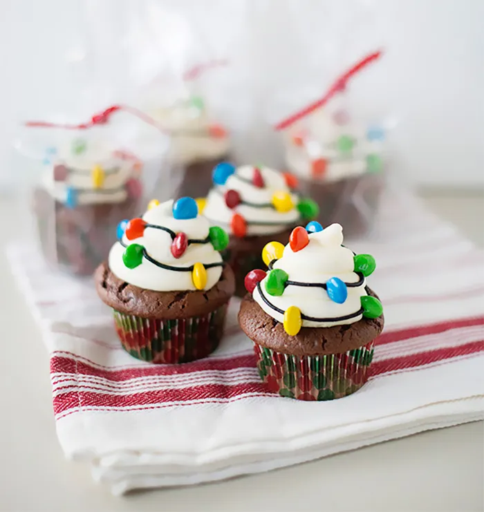 93 Of The Most Creative Christmas Cupcake Ideas Ever