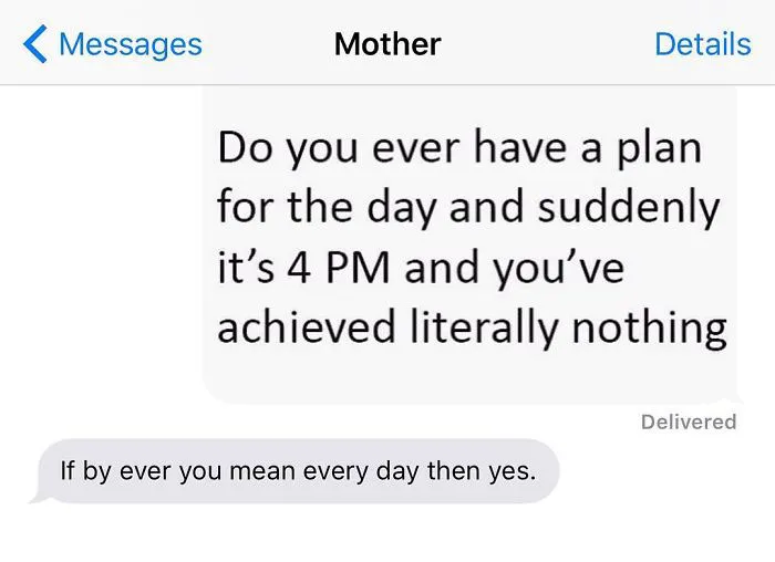 Daughter Posts Brutally Honest Texts That She Receives From Her Crazy Jewish Mother, And It's Hilarious