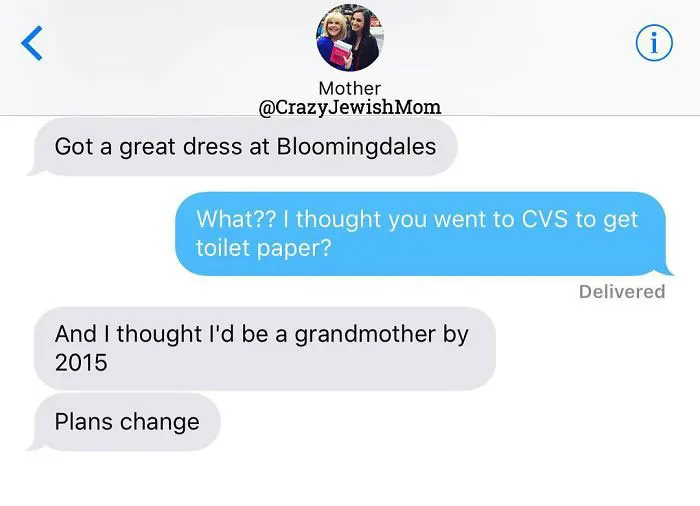 Daughter Posts Brutally Honest Texts That She Receives From Her Crazy Jewish Mother, And It's Hilarious