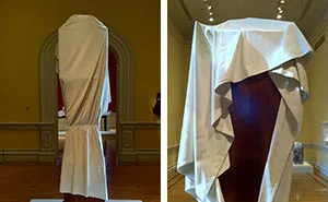 People Were Confused Why This Clock In A Museum Was Covered With A Sheet But Then They Read The Plaque