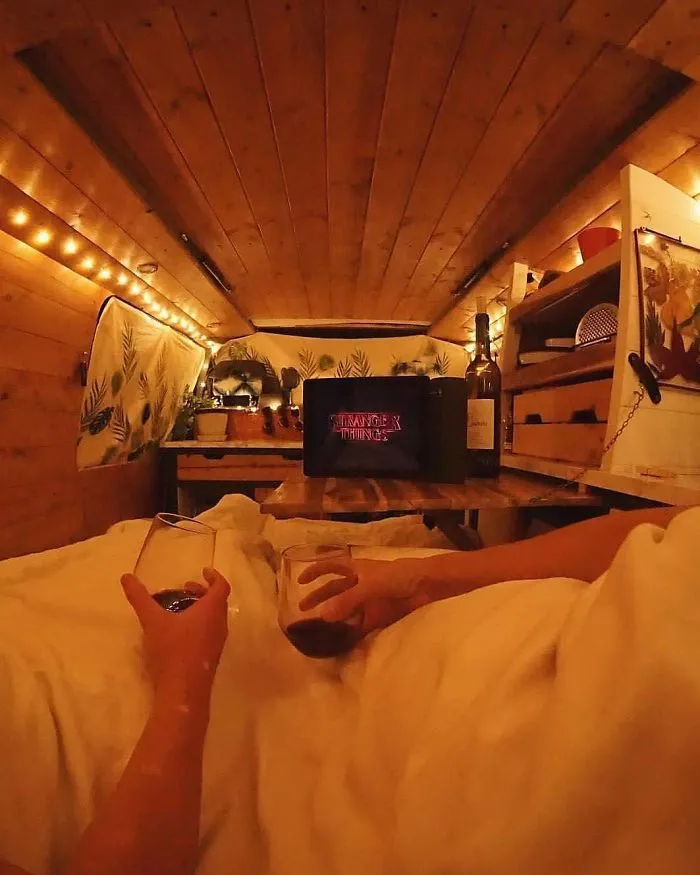 308 Pics From 'Project Van Life' Instagram That Will Make You Wanna Quit Your Job And Travel The World