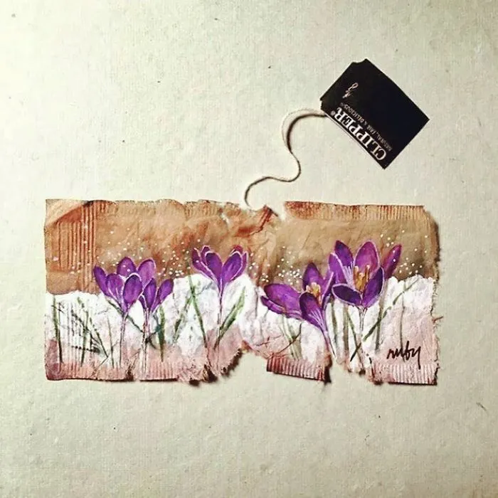 Artist Uses Tea Bags As Her Diary