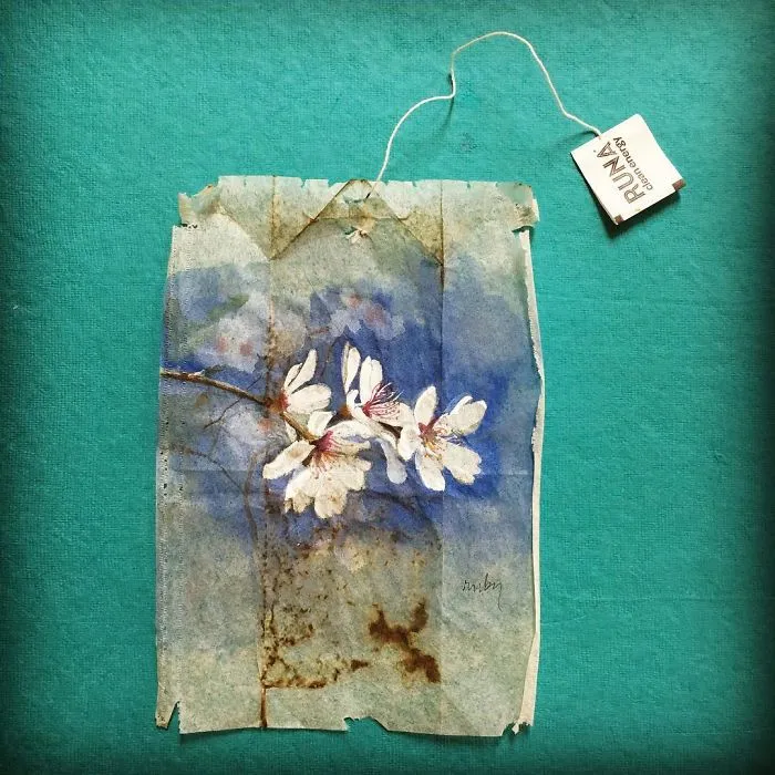 Artist Uses Tea Bags As Her Diary