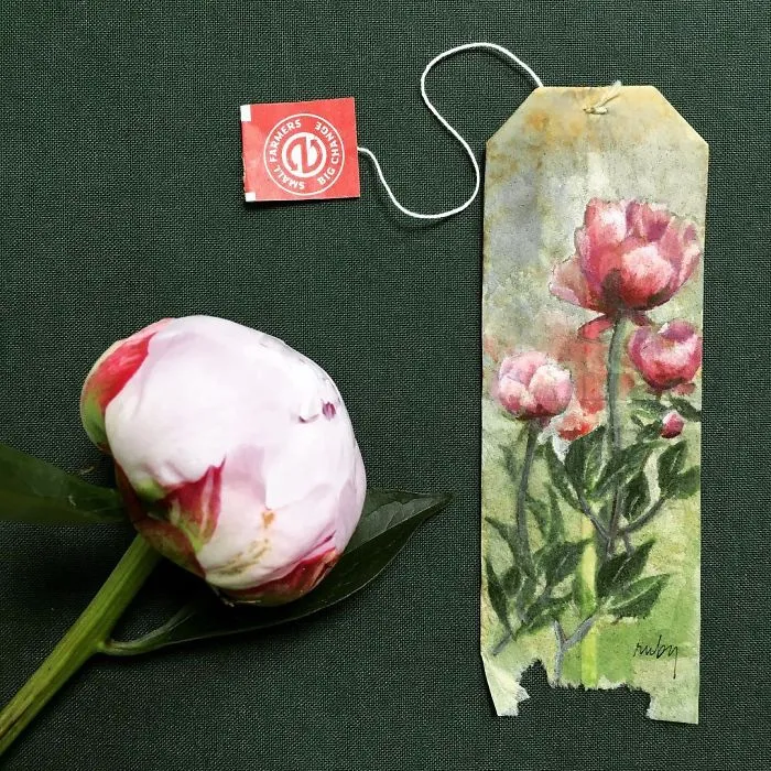 Artist Uses Tea Bags As Her Diary
