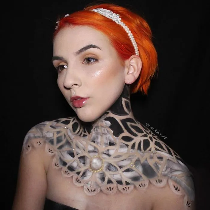 Makeup Artist Creates Incredible Drawings Using Her Own Body As Canvas