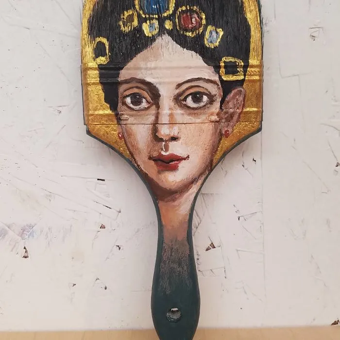 This Artist Finds Old Stuff That Others Threw Away And Transforms It Into Amazing Art