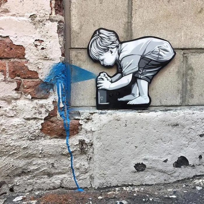 Artist Leaves Tiny Wooden Figures Around The City For People To Find