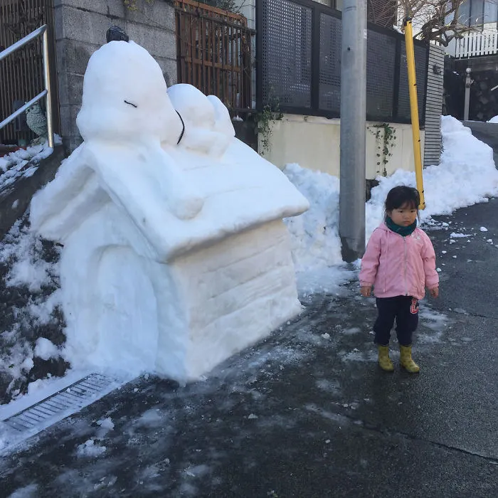 Heavy Snowfall Hits Tokyo, And The Results Are Pretty Much What You'd Expect