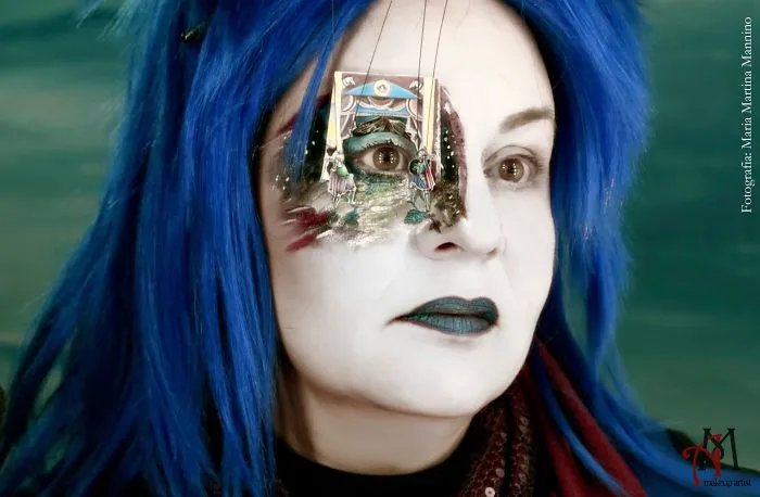 When Makeup Becomes A True Art Form, The Eyes Are Turned Into Performance Spaces