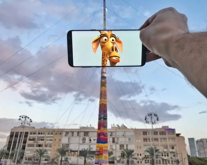 I Bring Everyday Objects To Life With My Smartphone