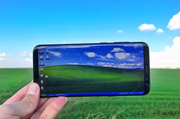 I Bring Everyday Objects To Life With My Smartphone