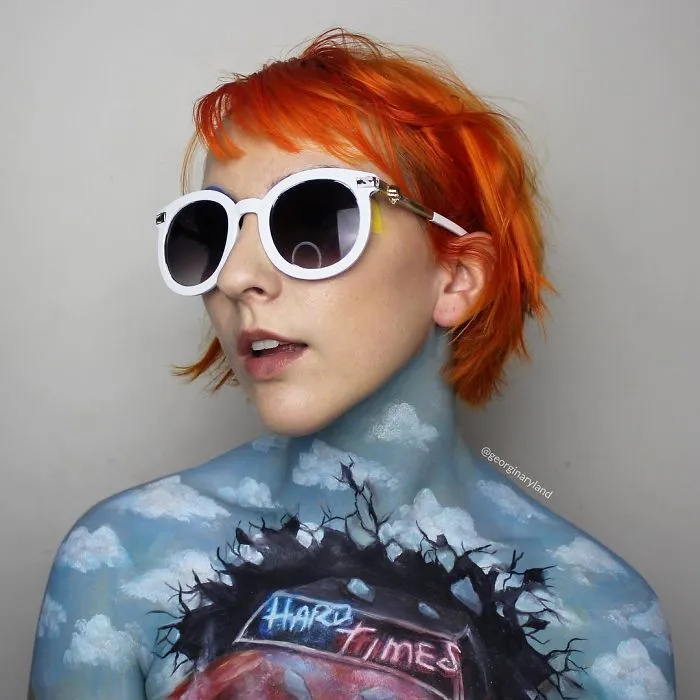 Makeup Artist Creates Incredible Drawings Using Her Own Body As Canvas