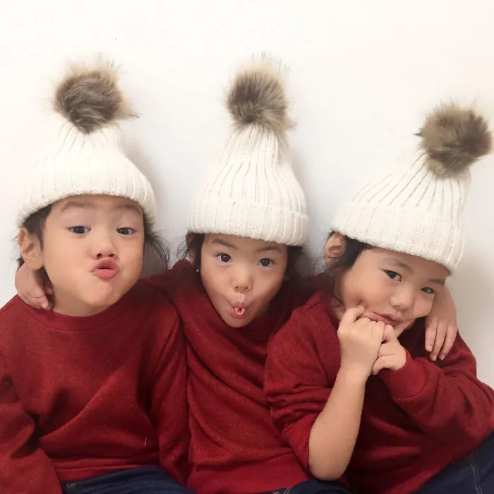 Japanese Mom Captures Her Life With Her Twins And Triplets And It's Just Too Adorable