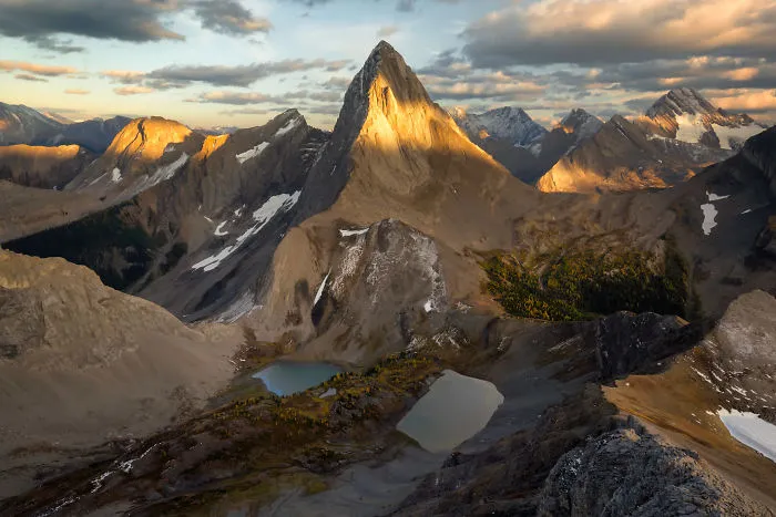 We Traveled The World's Most Scenic Destinations, And Here's What We Managed To Capture (20 Pics)