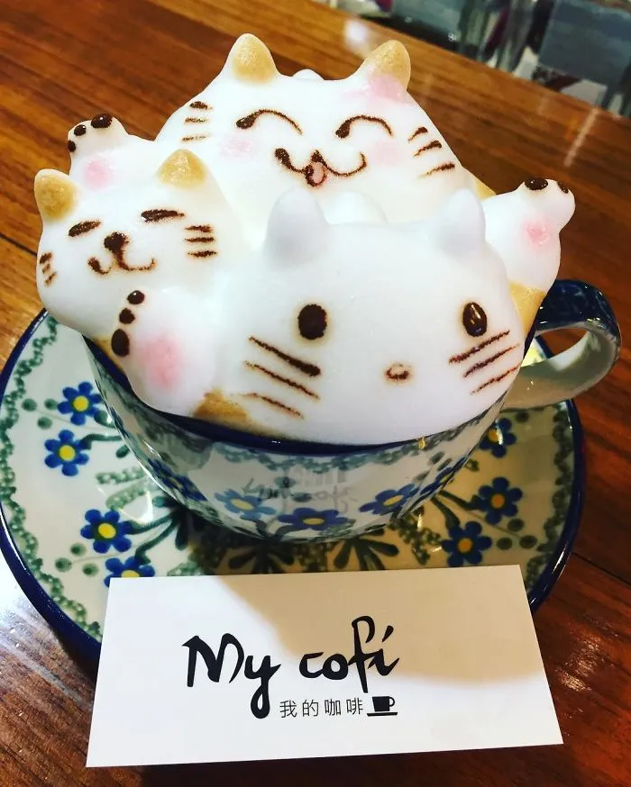 Coffee Artist Creates Impressive 3D Latte Art And It's Too Cute To Drink