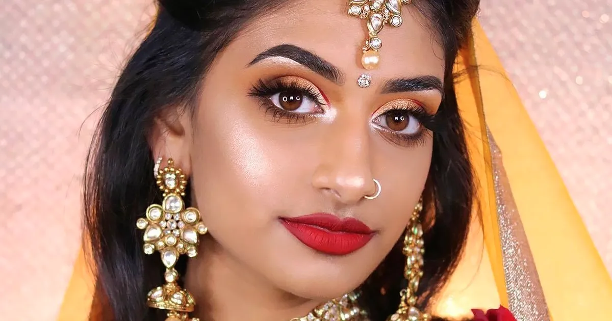 Esta modelo muestra el aspecto que tendrían las princesas Disney si fueran de India, y algunas parecen mejor que las originales