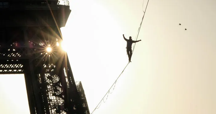 I Shot The World Record Of Urban Highline On The Eiffel Tower