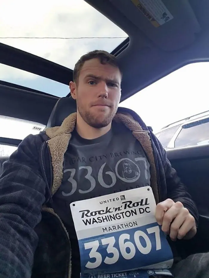 El código postal, la camiseta, mi número de corredor y el tiempo que tardé en terminar, todo 33607