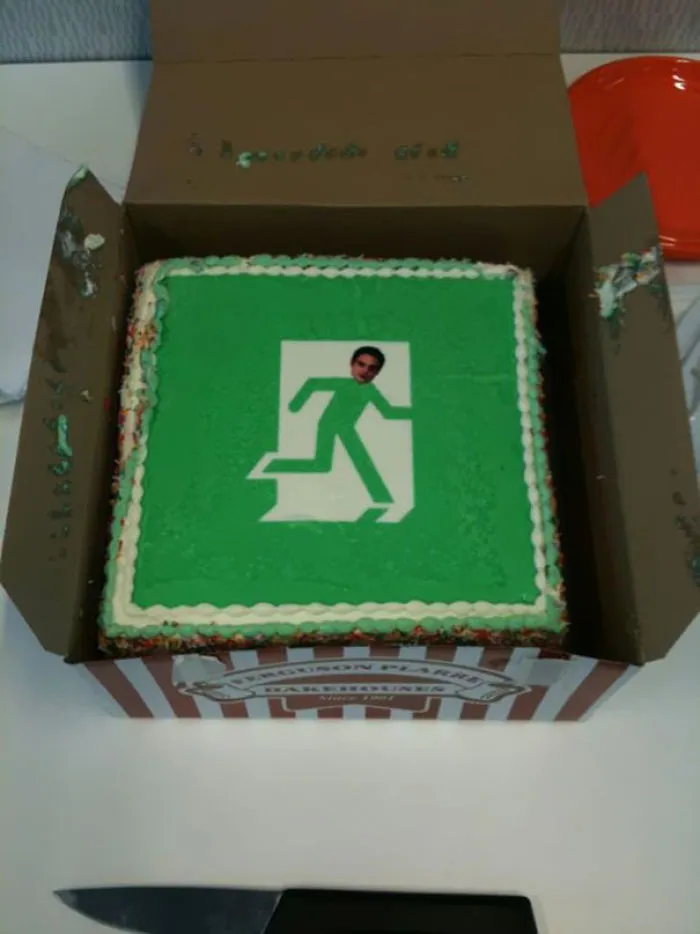 My Buddy Quit His Job Today, Announced The News To His Co-Workers With This Cake