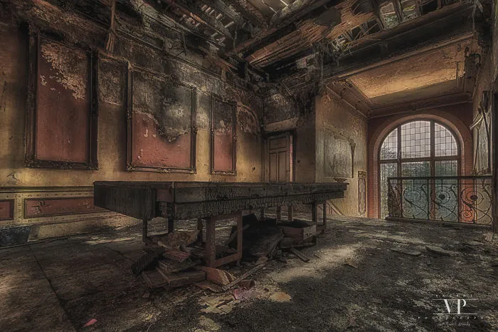 I Photographed This Burned "Golden" Villa