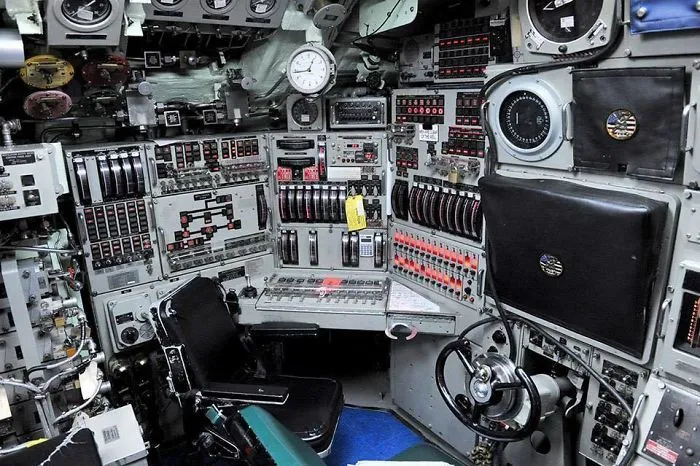 Fast Attack Submarine Cab