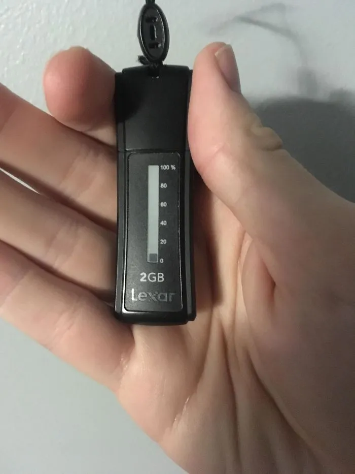 Este USB muestra cuando espacio le queda libre