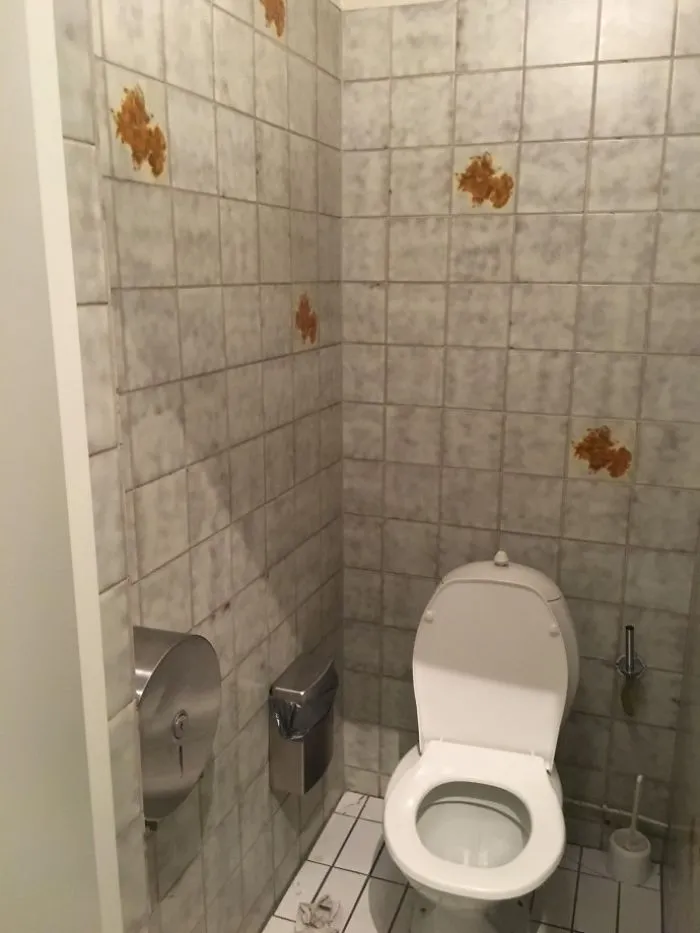 Epic Design Fails That Are Impossible Not To Laugh At