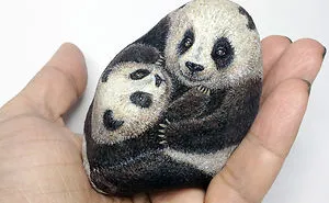I Paint 3D Miniature Animals On Stones To Reflect Their Character And Spirit (30 Pics)