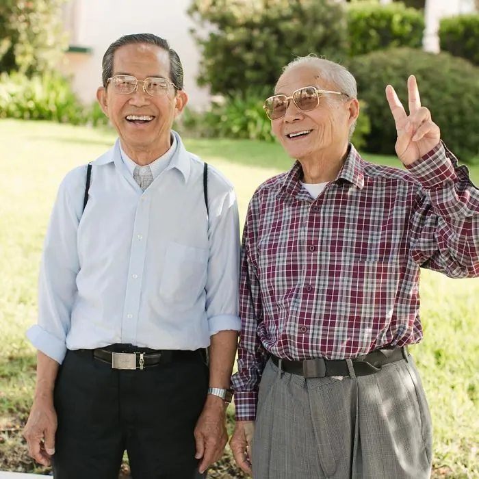 Two Friends Document The Beautiful Styles Of Seniors Across The US, And Prove Age Is Just A Number