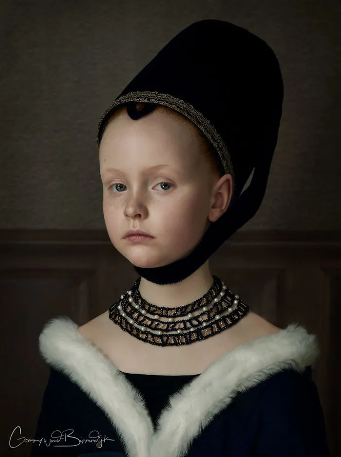 These 35 Photos By A Dutch Artist Look Like Classical Paintings Brought To Life