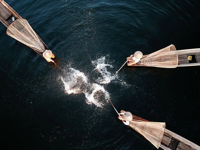 "Inle River Fishing Show" By Water Qinghua, First Prize In Story Category, Enthusiast Group