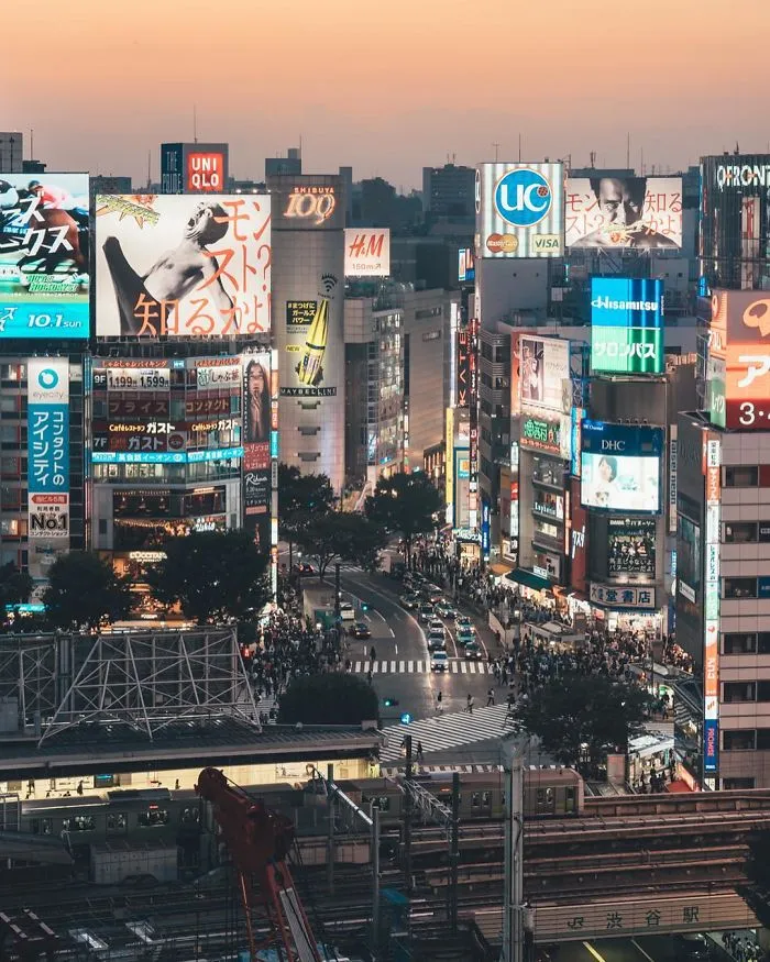 Explore Tokyo