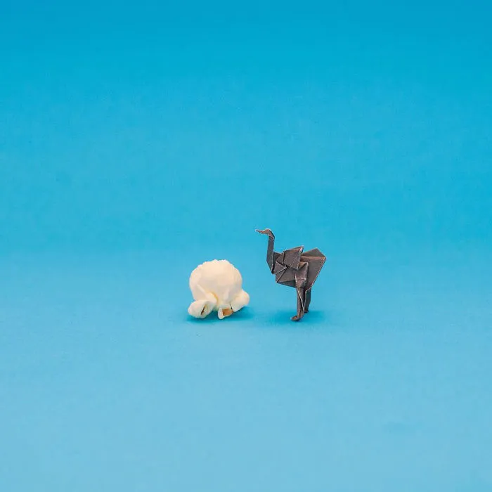 Miniature -Origami-Figures-Ross-Symons