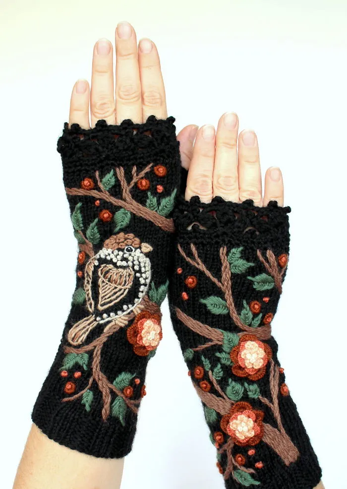 I Make Embroidered Mittens And Gloves That Will Keep Your Hands Warm