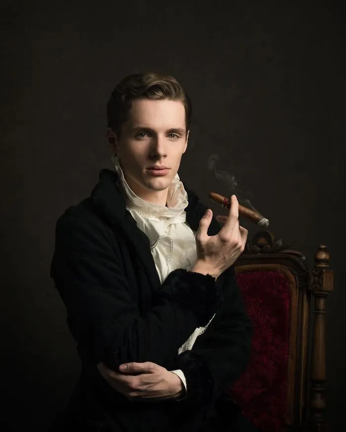 These 35 Photos By A Dutch Artist Look Like Classical Paintings Brought To Life