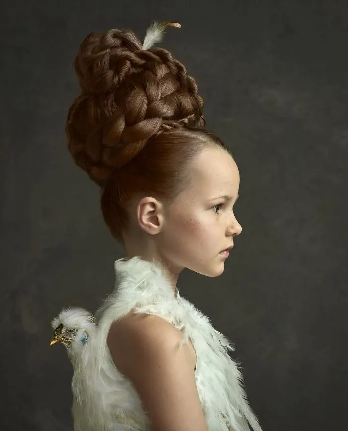 These 35 Photos By A Dutch Artist Look Like Classical Paintings Brought To Life