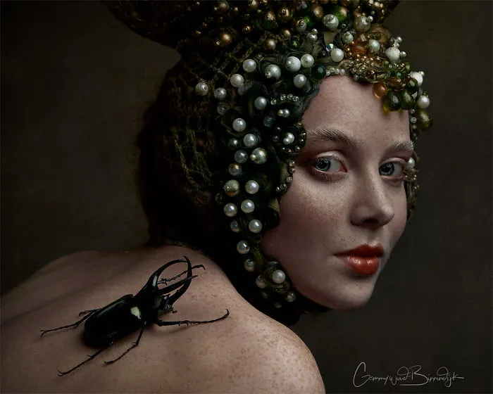 These 35 Photos By A Dutch Artist Look Like Classical Paintings Brought To Life