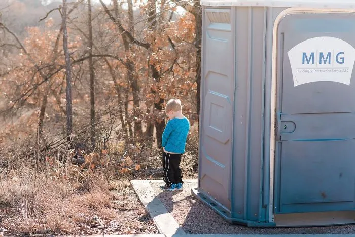 20+ Fotos que revelan cómo es criar a 3 niños