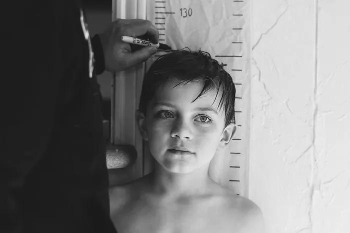 20+ Fotos que revelan cómo es criar a 3 niños