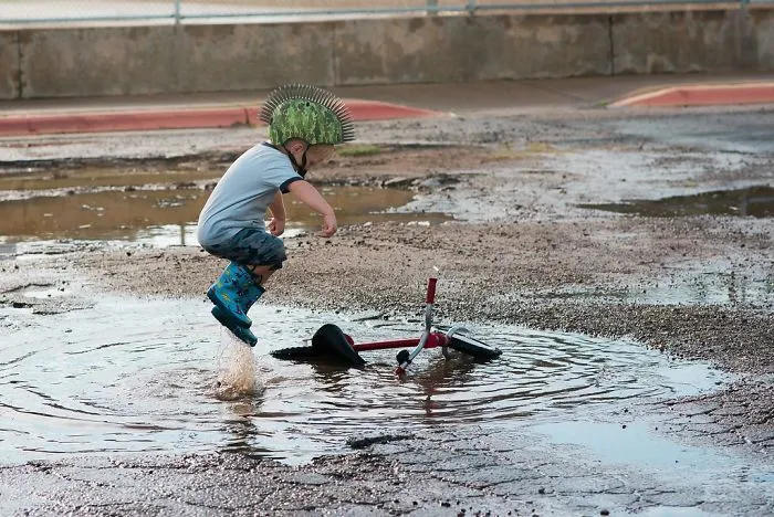 20+ Fotos que revelan cómo es criar a 3 niños