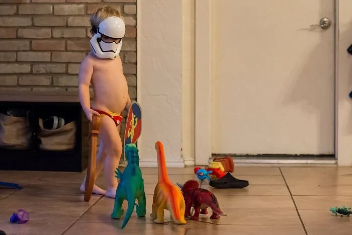20+ Fotos que revelan cómo es criar a 3 niños