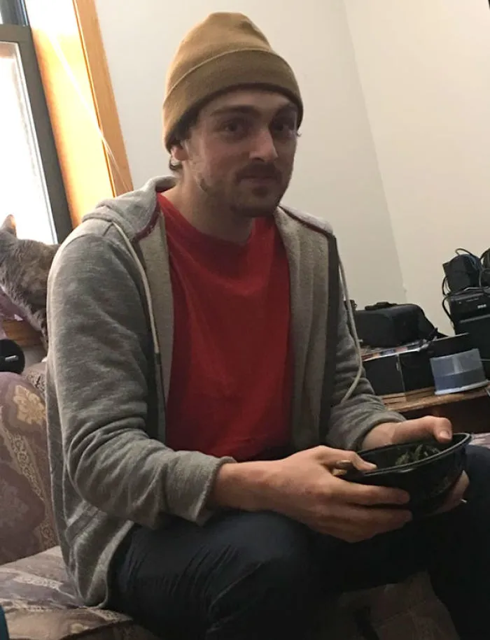 My Roommate Doesn’t Watch Bojack And He’s Pulling A Serious Todd On Christmas